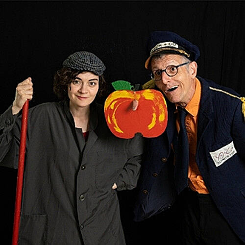 Die Omama im Apfelbaum - 5+